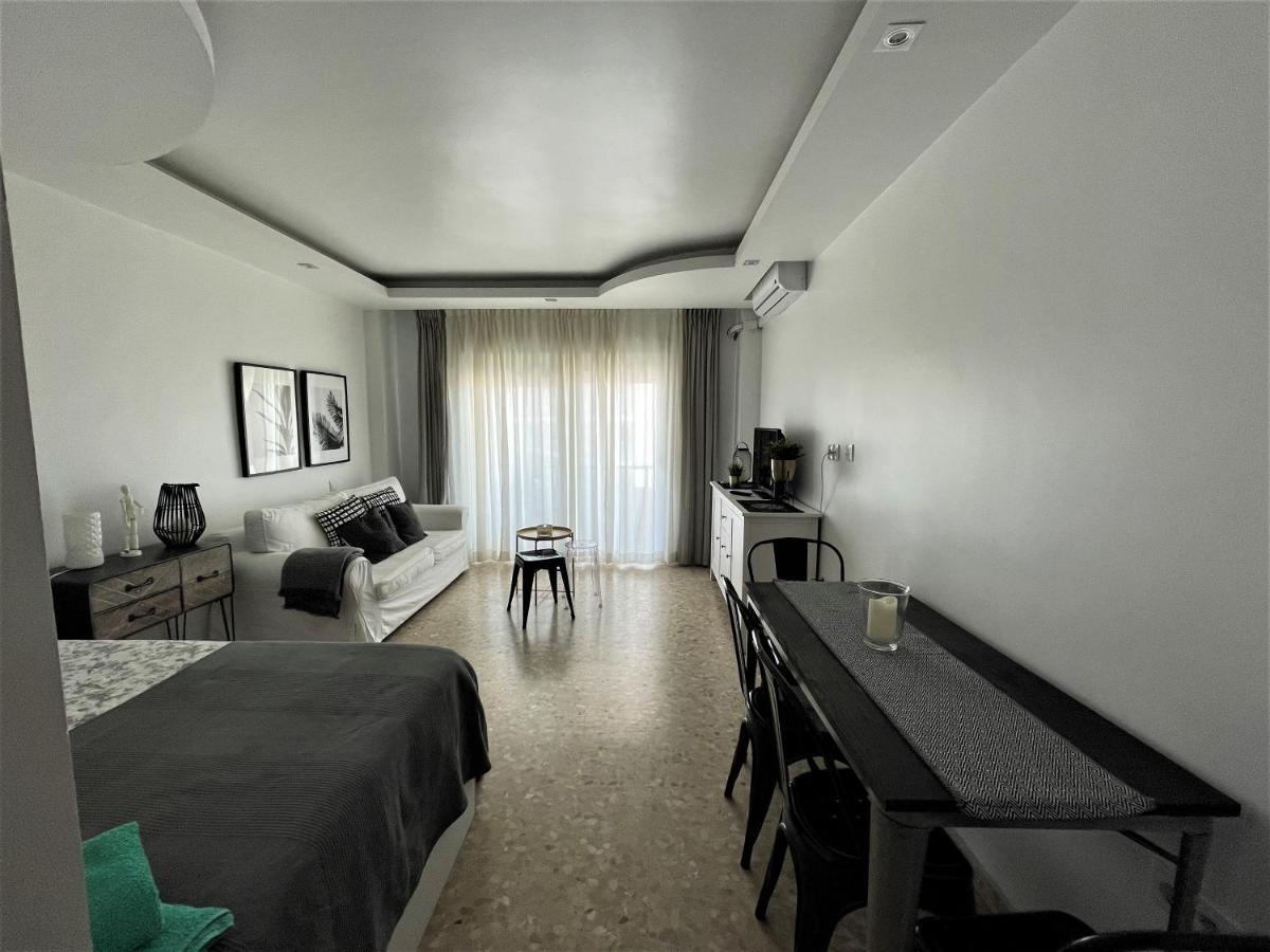 Ver620 - Terraza Con Vistas Al Mar, Reformado, Wifi, Fire Stick Amazon, Centro A 5 Min, Playa A 15 Min, 托雷莫利诺斯 外观 照片